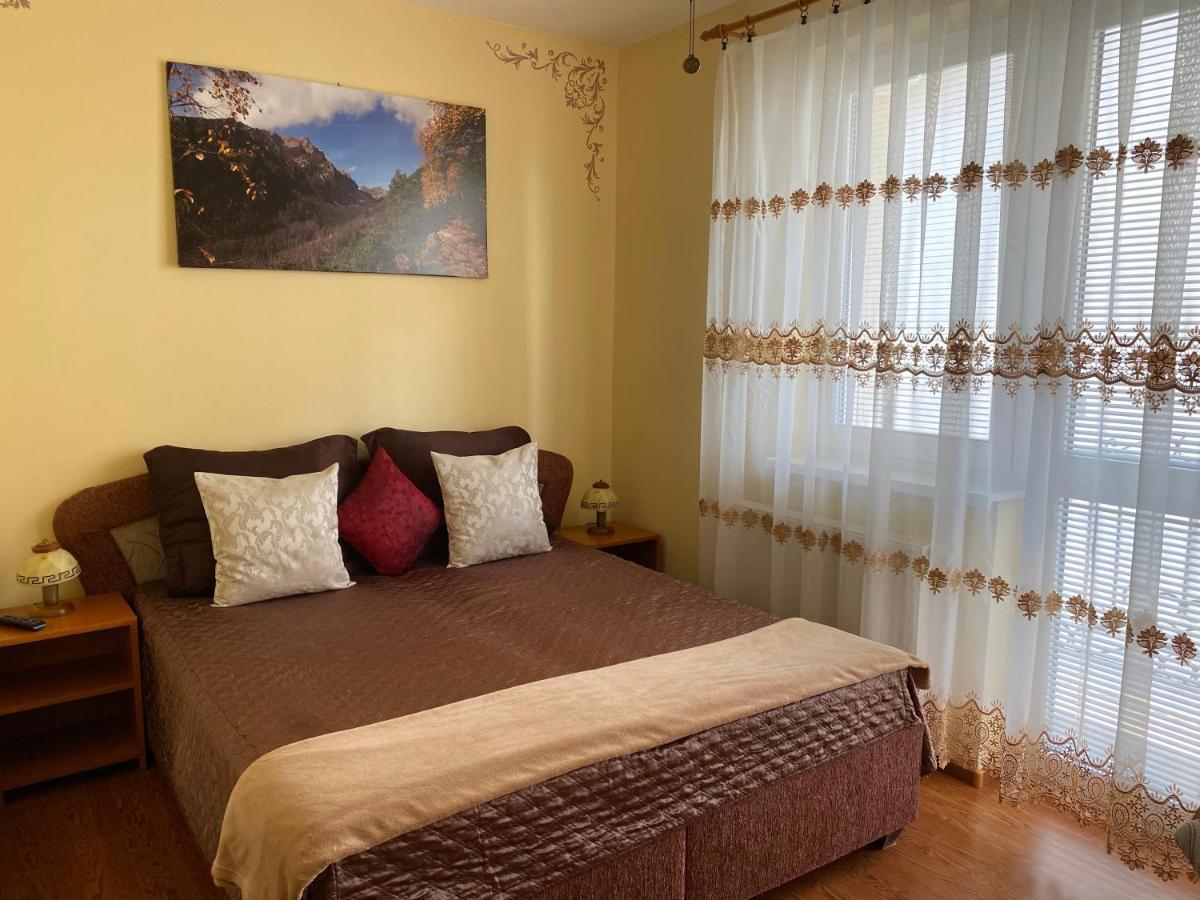 Villa Butterfly Nová Lesná エクステリア 写真
